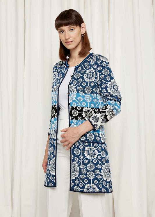 Oleana - Marit cardigan - White on Blue