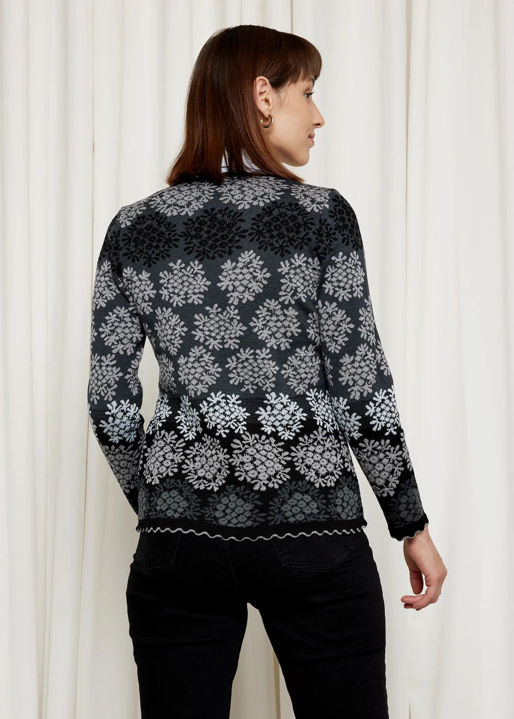 Oleana - Scallop Edge - Black