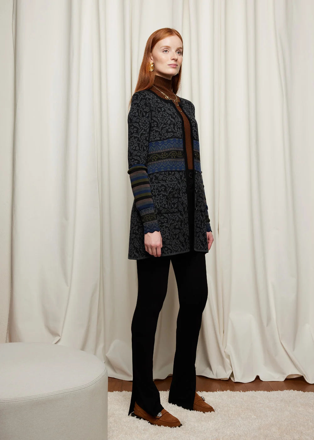 Oleana - Silk Road cardigan - Black