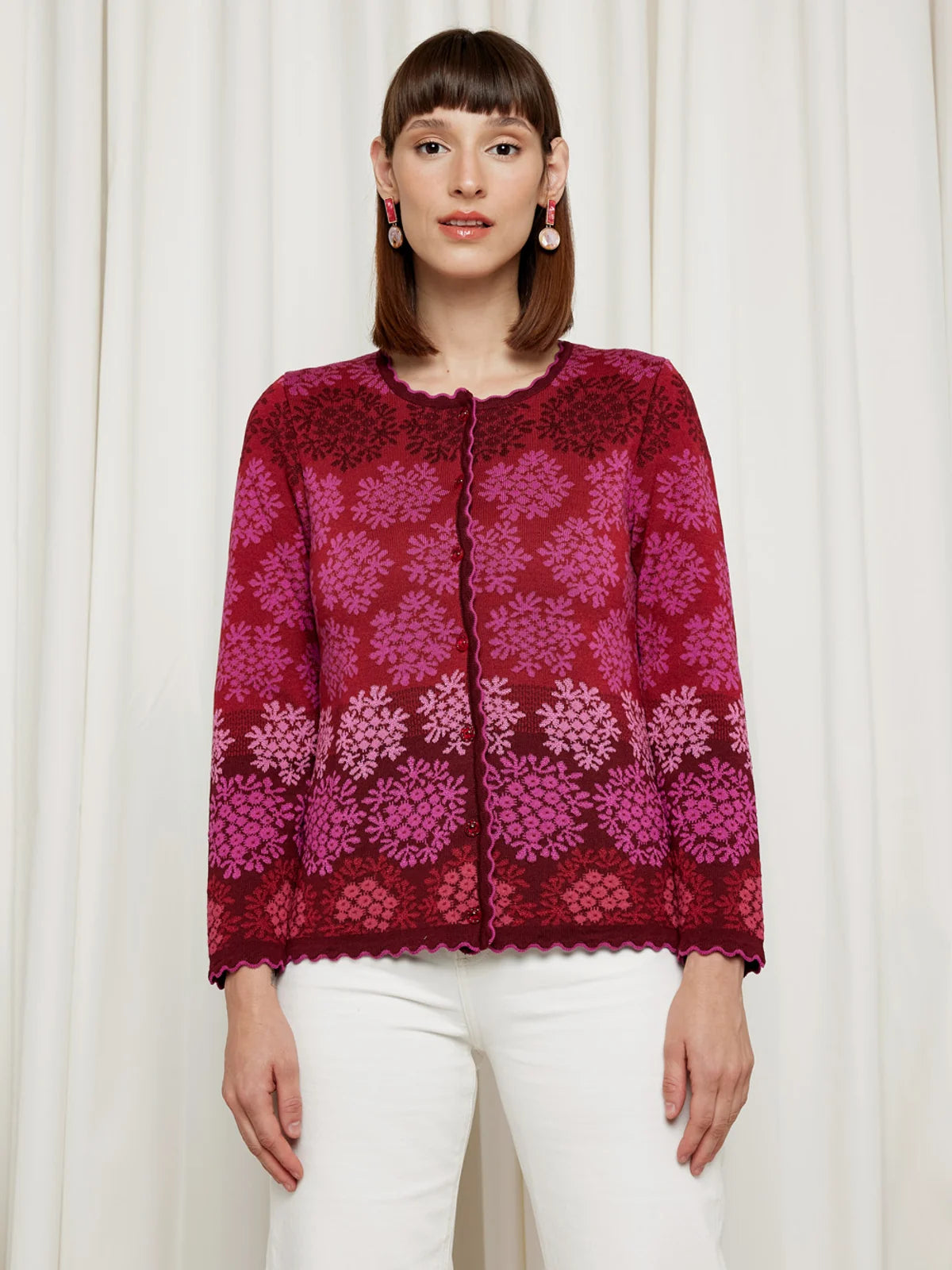 Oleana - Scallop Edge - Svart